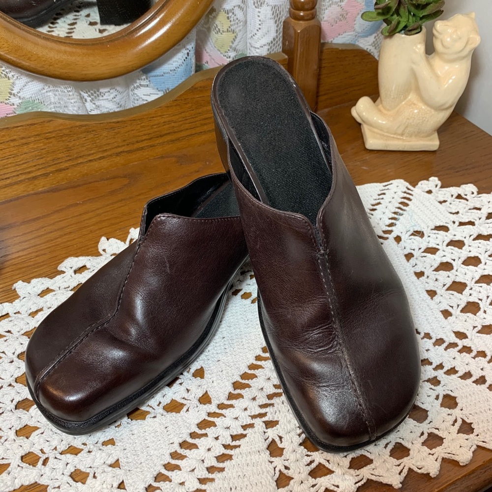 CLARKS, Women’s Mules, Size 9, Brown, Leather